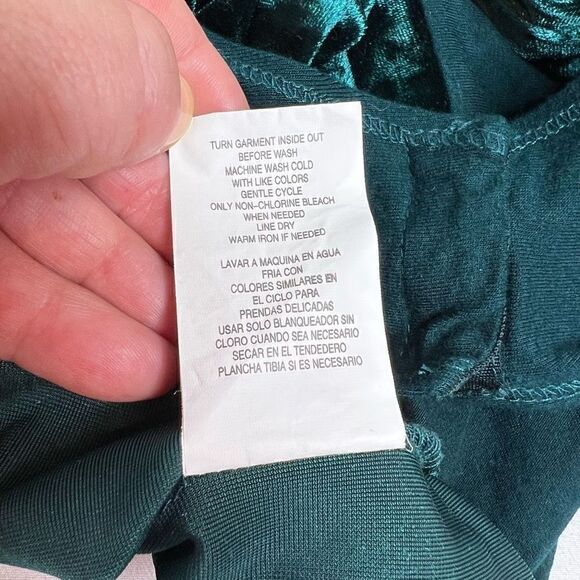 Altar’d State emerald green crushed velvet long sleeve bodysuit size M - Picture 10 of 12